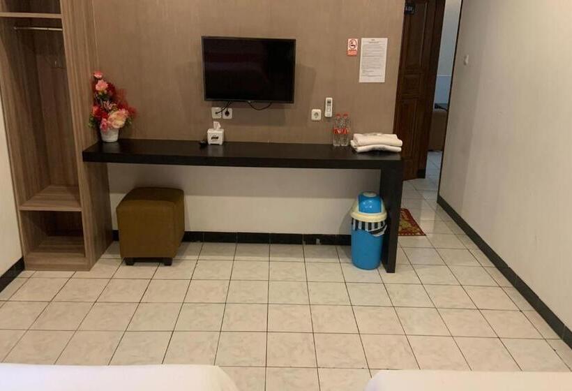 수피리어 룸, Capital O 90497 Navaya Guest House