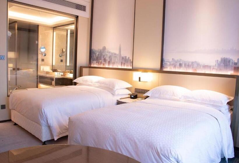 Номер Deluxe Вид на Город, Four Points By Sheraton Wuhan, Jiangxia