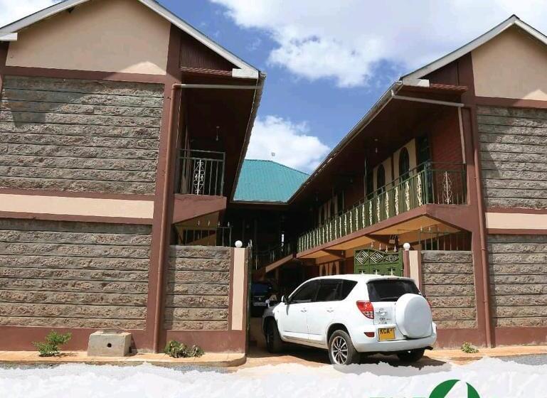 اتاق لوکس, The 4 Js Bed And Breakfast Emali