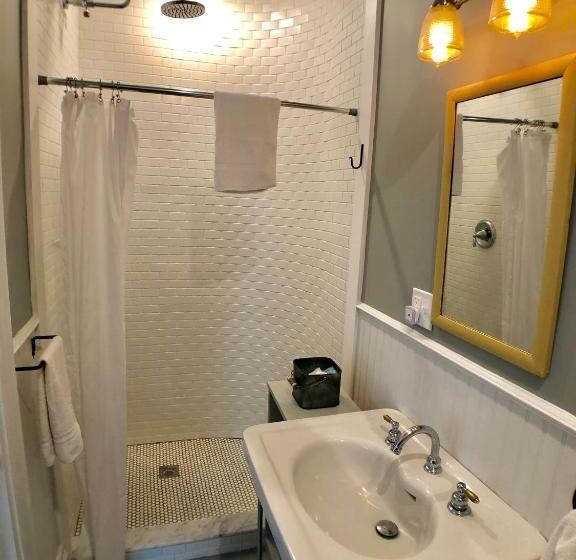 Номер Deluxe, Mill Pond Inn