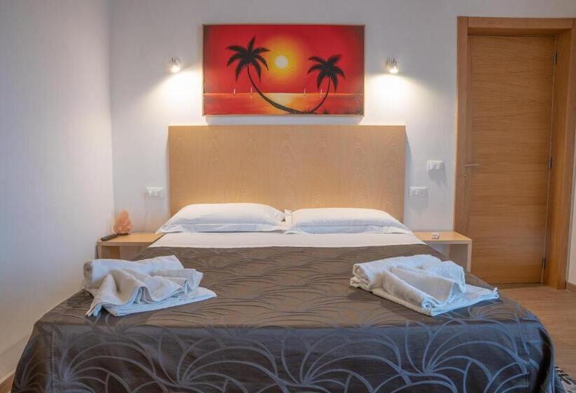 Номер Стандарт, B&b Alle Calende Greche