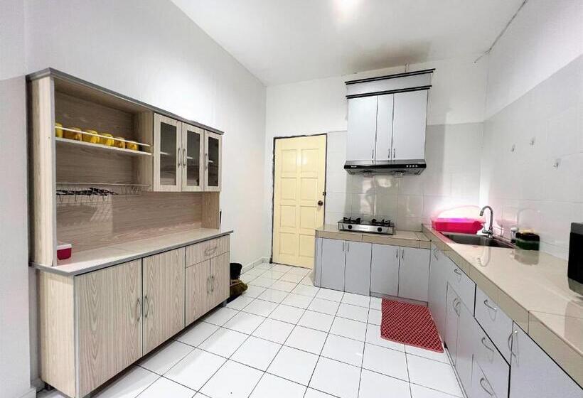 Люкс 2 Спальни, Suang Noh Homestay Kundasang