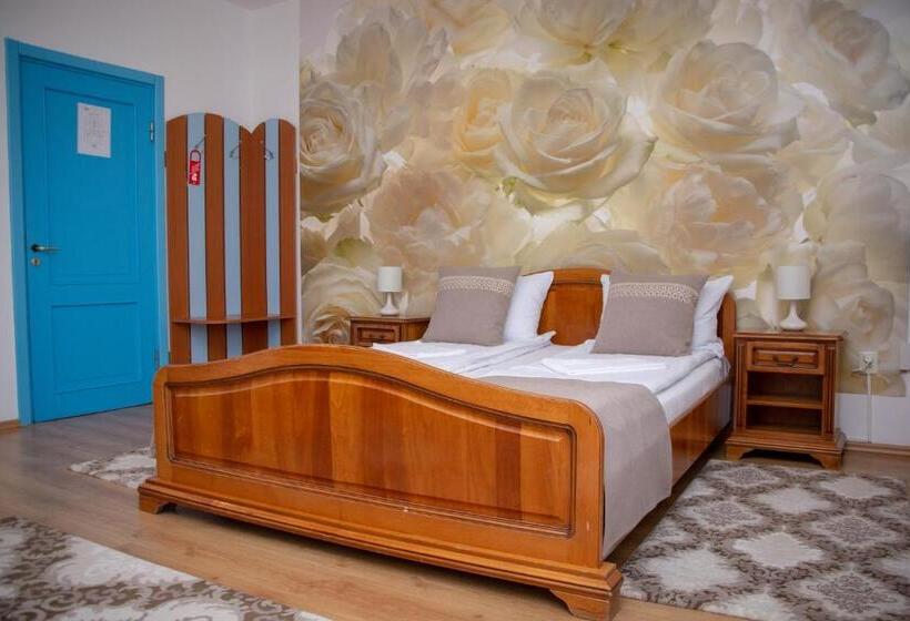 Номер Стандарт с Террасой, Motel Via Targu Mures