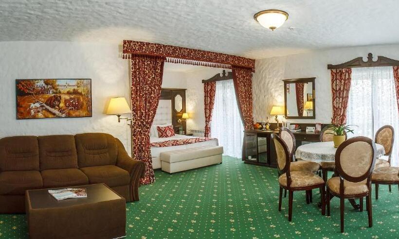 Family Suite, Iváncsó Birtok   термальні води косино