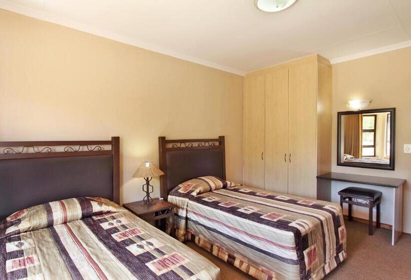 Шале 1 Спальня, Monateng Safari Lodge