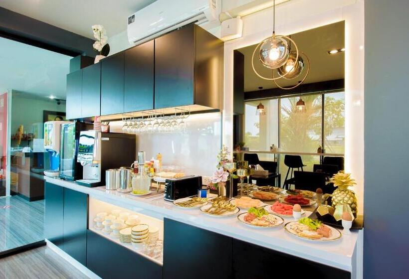 Family Suite, The Living Hotel Samutprakan