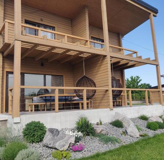 آپارتمان لوکس 1 خوابه, шале рутенія   Chalet Rutenia Apartments