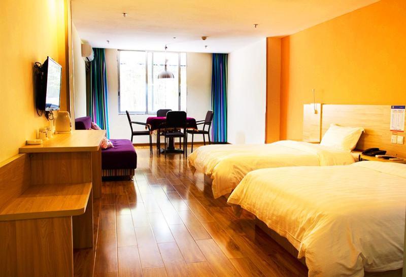 Family Suite, 7days Inn Chongqing Yunyang Passenger Terminal Station