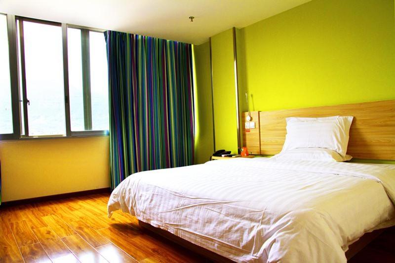 Номер Комфорт, 7days Inn Chongqing Yunyang Passenger Terminal Station
