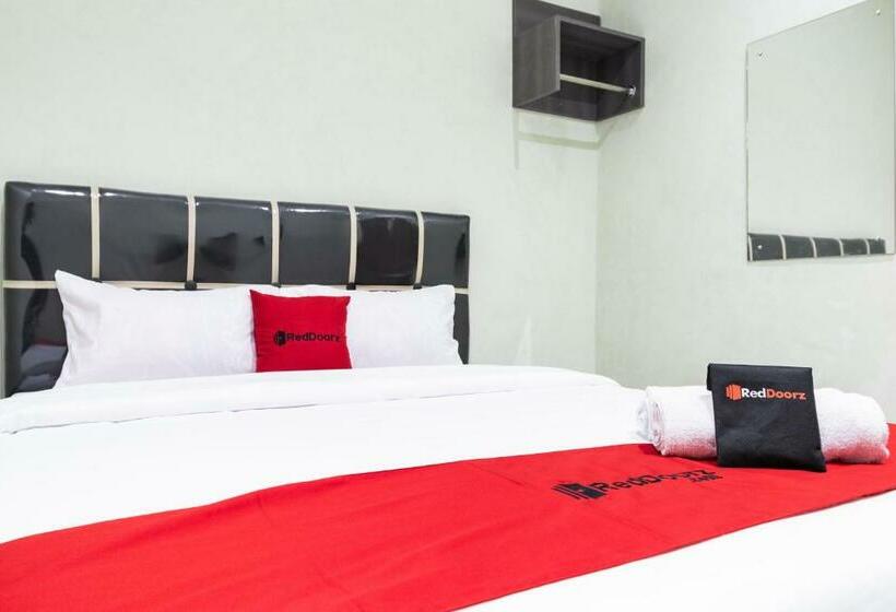 标准间, Reddoorz Near Medan Amplas