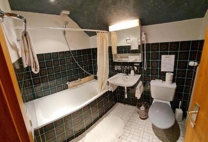 マウンテンビュースタンダードルーム, Landgasthof Sommerfeld