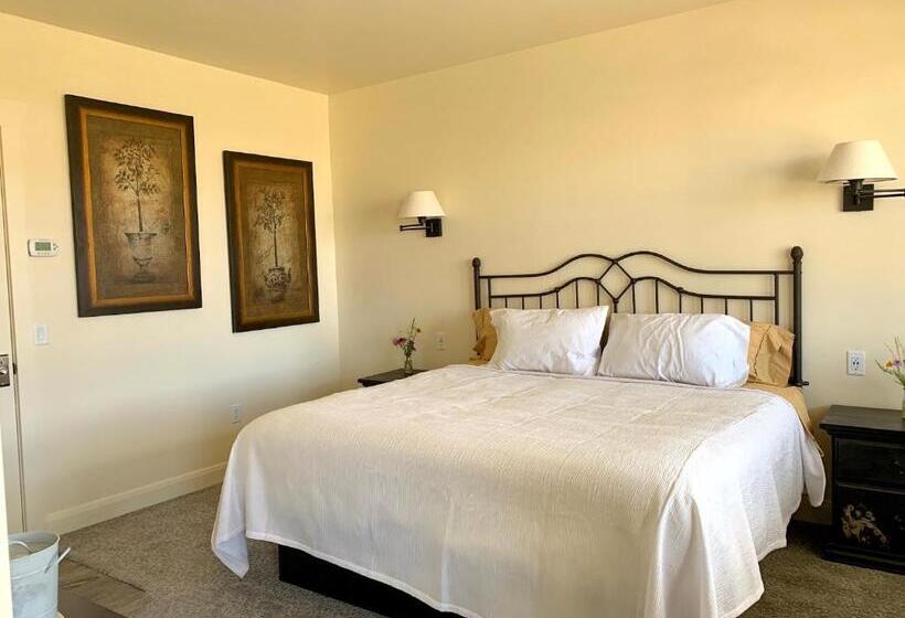 Стандартный Номер Кровать Кинг, Annie S Place Bed & Breakfast