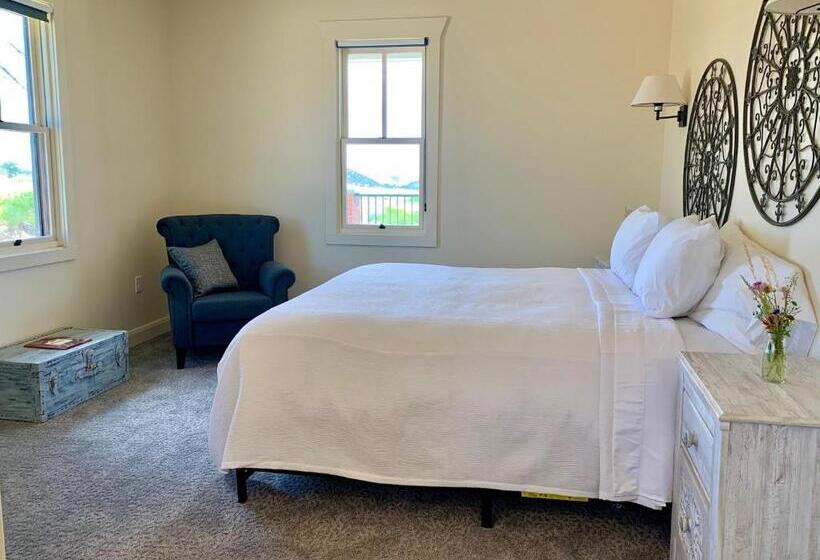 Номер Deluxe Кровать Кинг, Annie S Place Bed & Breakfast