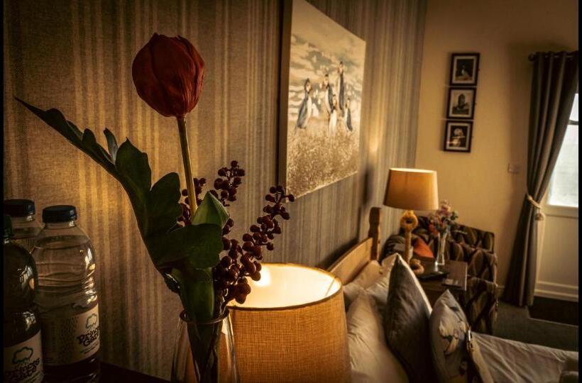 Семейный Номер Deluxe, Ensuite Bed And Breakfast Rooms At The Ring Pub