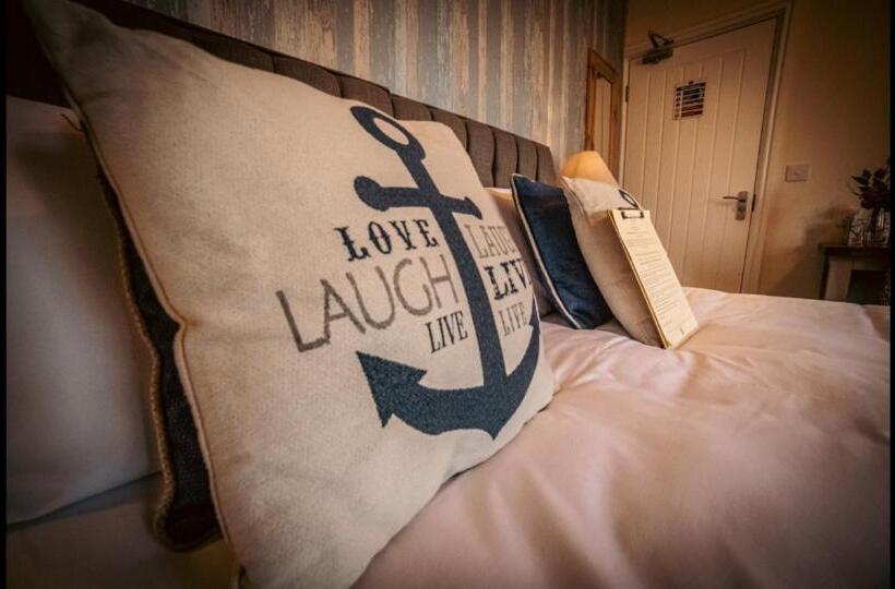 Номер Стандарт, Ensuite Bed And Breakfast Rooms At The Ring Pub