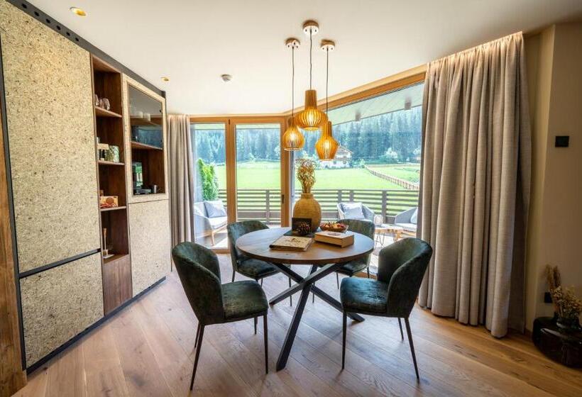 Люкс Вид на Горы, Fontis Luxury Spa Lodge
