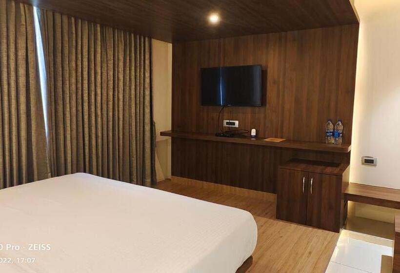 带大床的标准间, Riviera Beach Resort