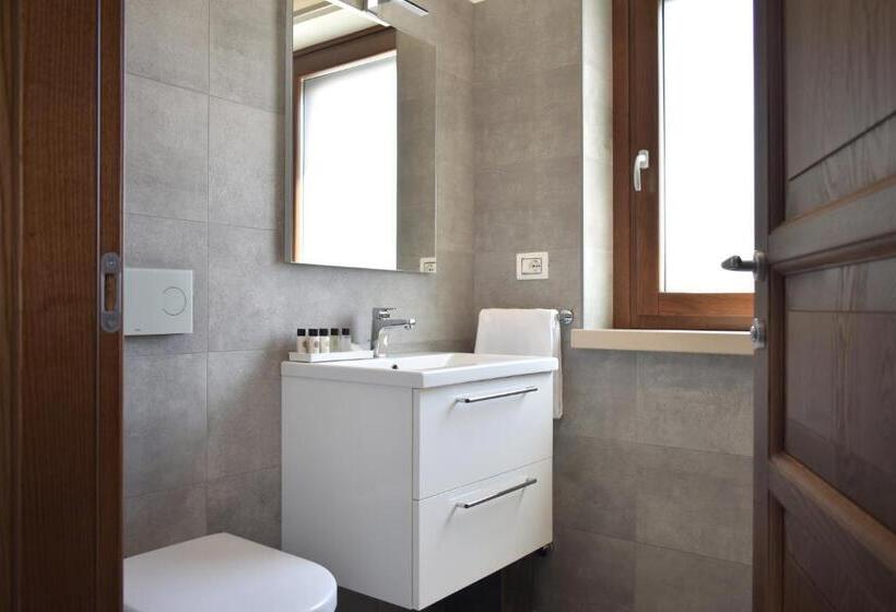 Номер Стандарт, Tenuta Micoli
