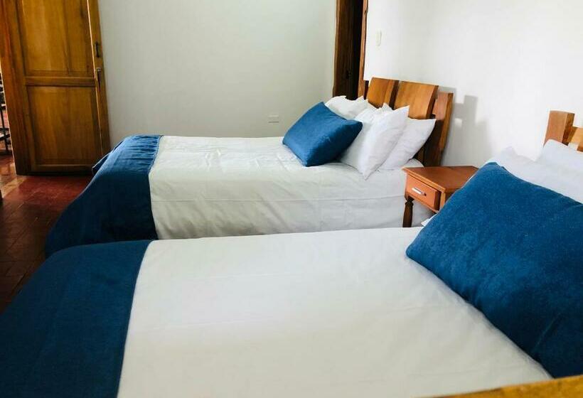 اتاق استاندارد با 2 تخت دوبل, Castillo De Cascadas Finca