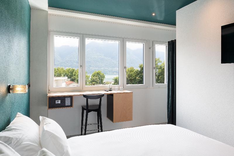 Номер Стандарт Индивидуальный, Riva Rooms & Studios   Check In 24hr