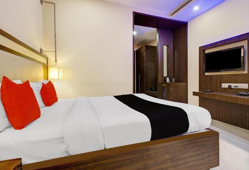 Трехместный Номер Классика, Capital O 82204 Hotel Annex