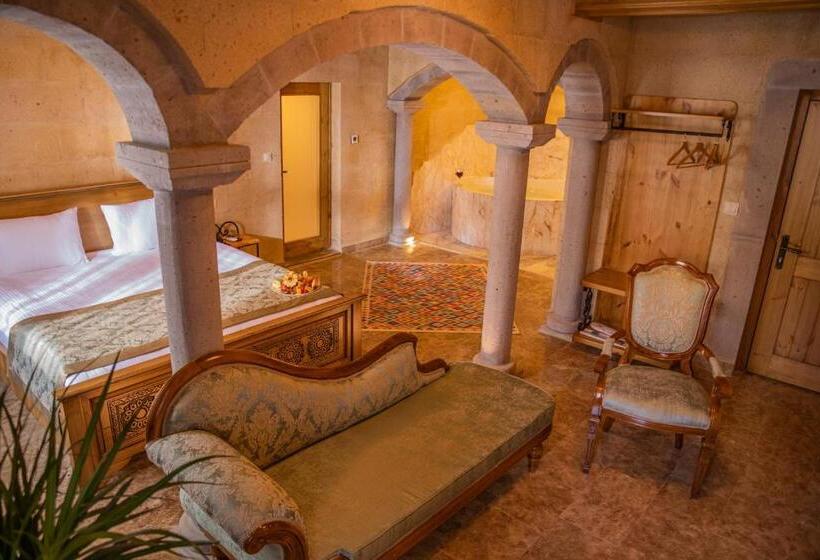キングサイズベッドのスイートルーム, Cratus Stone Palace