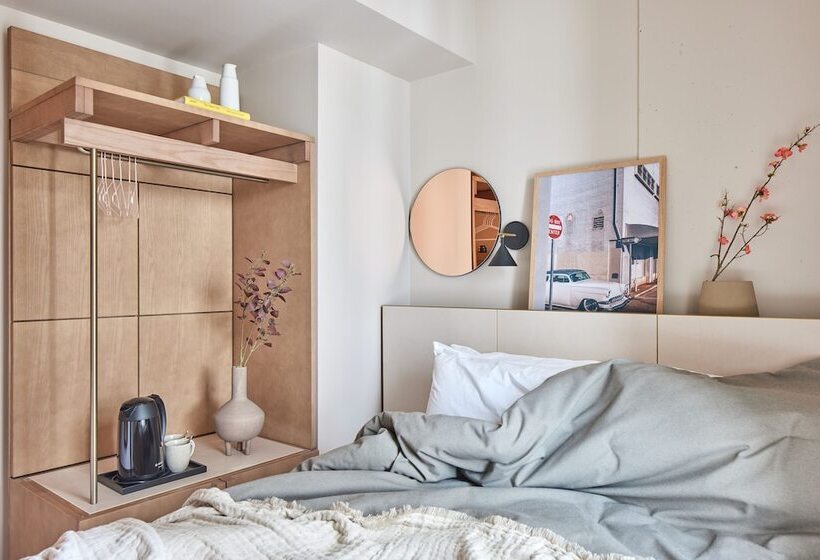 Номер Стандарт, Buckle Street Studios By Locke, Aldgate