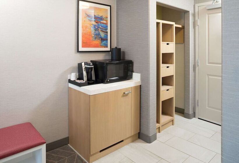 Номер Стандарт, Hilton Garden Inn Sioux City Riverfront