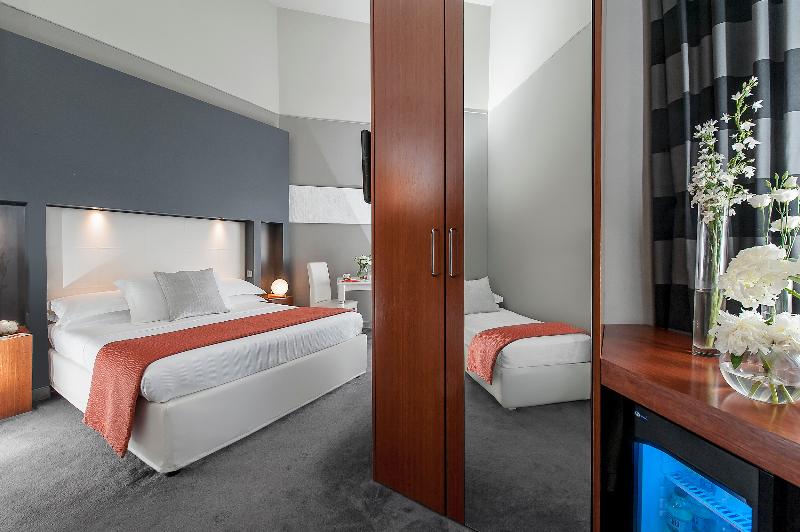 חדר סטנדרט לשלושה, Metropolis   Hotel Di Charme