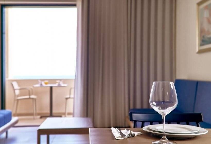 Family Suite, Silver Beach Hotel & Apartments