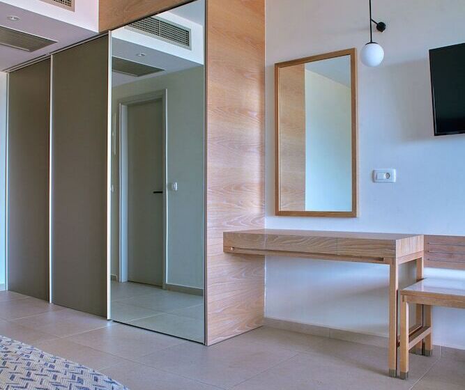 Family Suite, Silver Beach Hotel & Apartments