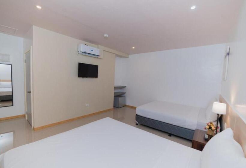 家庭间, Soi Suites