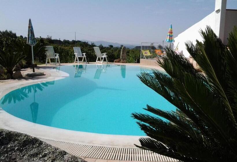 1 Schlafzimmer Apartment mit Terrasse, Agriturismo B&b Domo De Resteblas