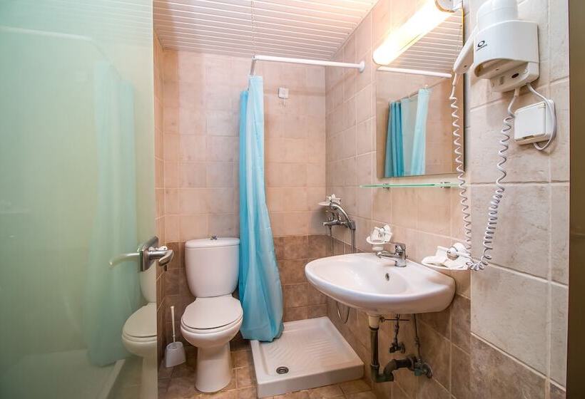 اتاق استاندارد سه نفره, Filmar Hotel, Ixia, Rhodes