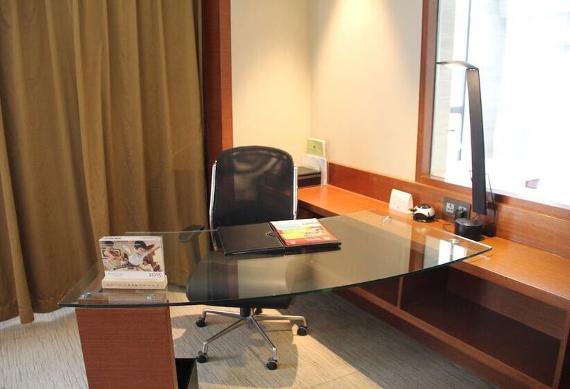 Номер Executive, Doubletree By Hilton Hotel Shenyang
