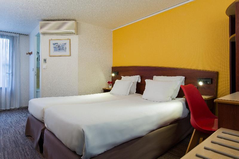 Номер Стандарт, Comfort Hotel Etampes