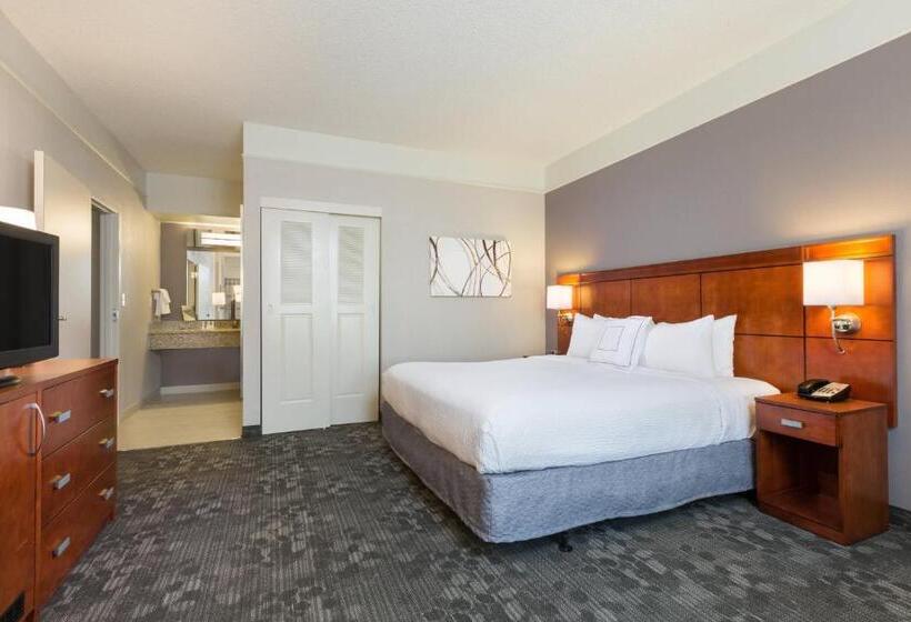 Люкс Кровать Кинг, Courtyard By Marriott Houston Galleria