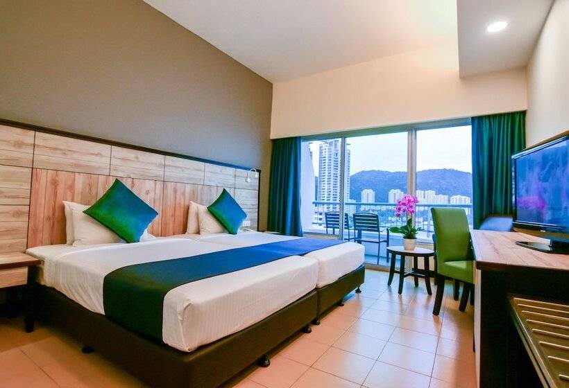 اتاق لوکس با چشم‌انداز دریا, Flamingo By The Beach Penang