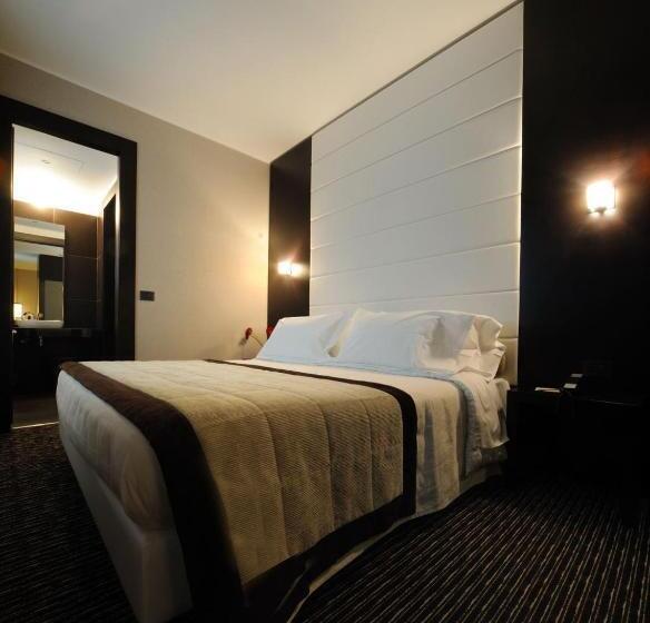 Номер Стандарт, H2c Hotel Milanofiori
