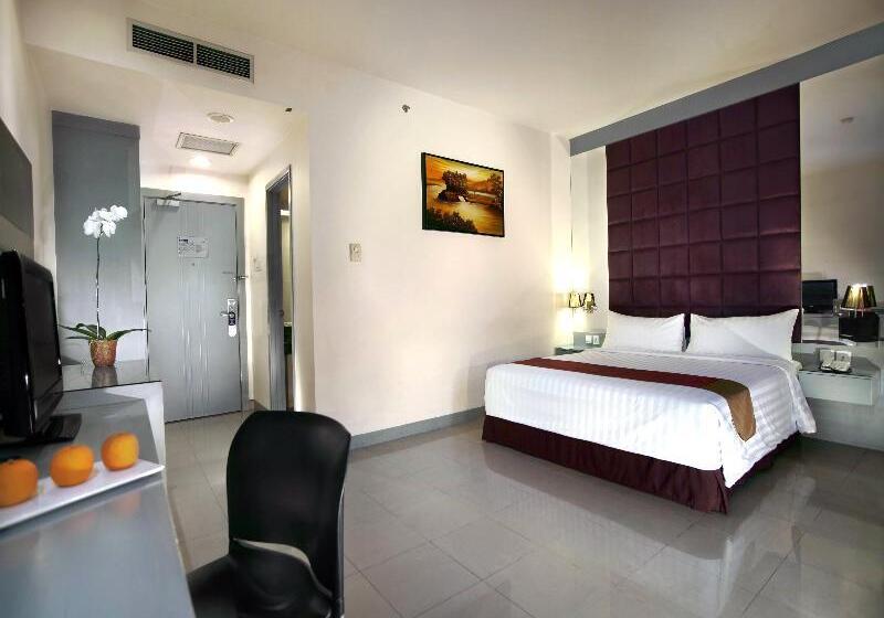 디럭스 룸, Royal Palm Hotel & Conference Center Cengkareng