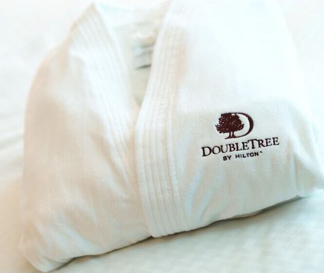 Номер Deluxe, Doubletree By Hilton Hotel Kuala Lumpur