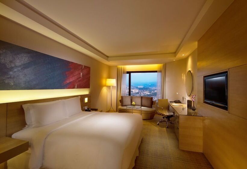 Номер Deluxe, Doubletree By Hilton Hotel Kuala Lumpur