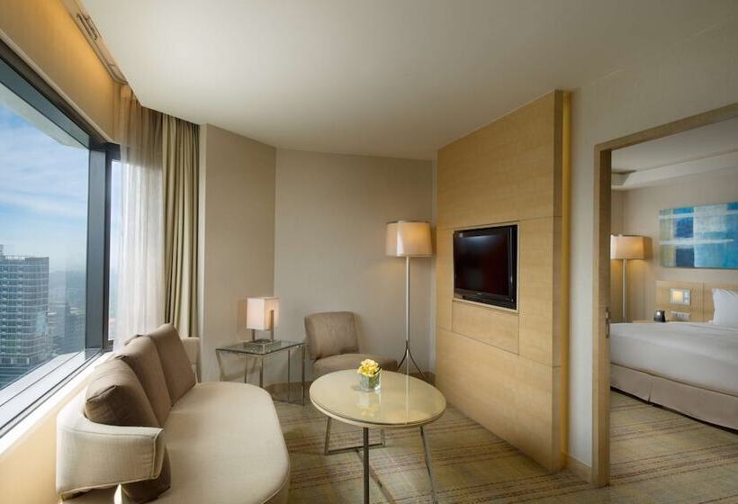 Люкс Повышенной Комфортности, Doubletree By Hilton Hotel Kuala Lumpur
