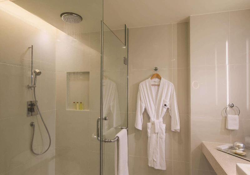 Номер Executive Кровать Кинг, Doubletree By Hilton Hotel Kuala Lumpur