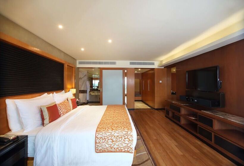 Президентский Люкс, Gokulam Grand Hotel & Spa Bangalore