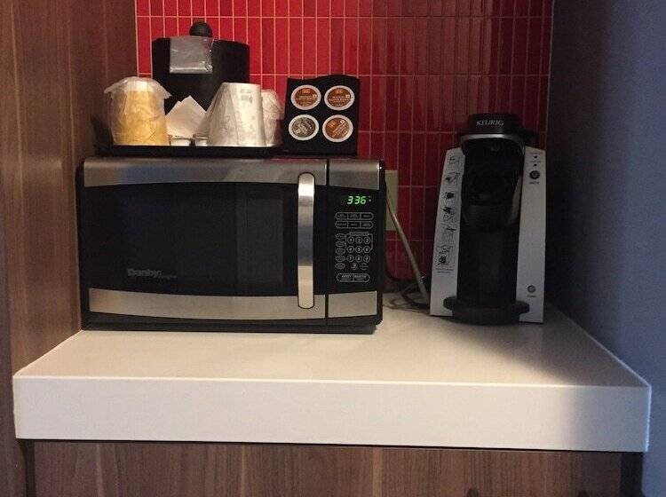Standardzimmer (behindertengerecht), Hilton Garden Inn Detroit Downtown