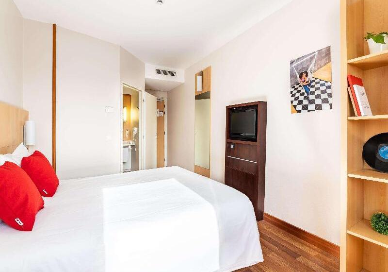 Номер Стандарт Двуспальная Кровать, Ibis Hotel Plzeň
