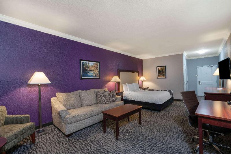 스탠다드 룸 킹사이즈 침대, La Quinta Inn & Suites By Wyndham Loveland Estes Park