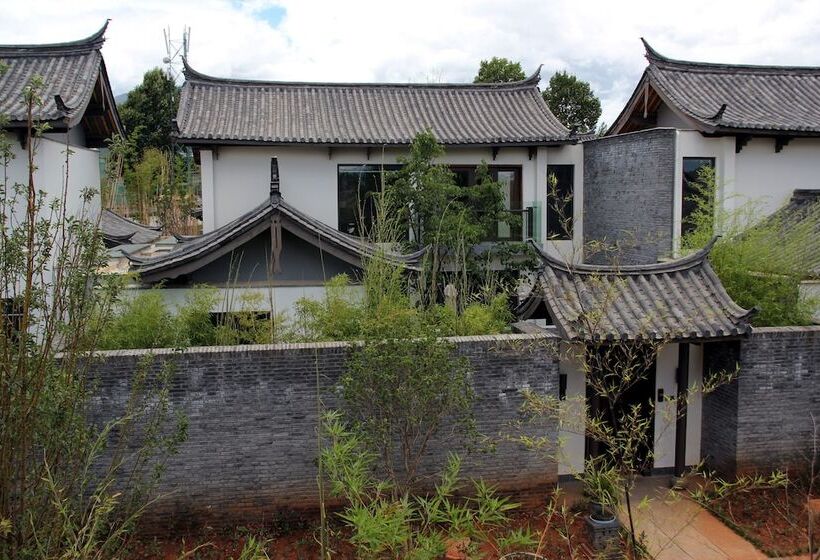 Вилла Deluxe 2 Спальни, Pullman Lijiang Resort & Spa
