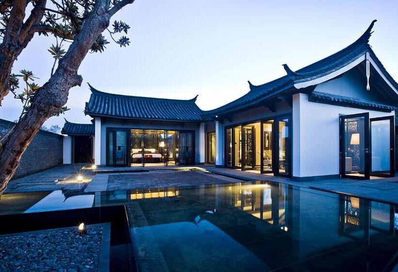 Вилла Superior 2 Спальни, Pullman Lijiang Resort & Spa